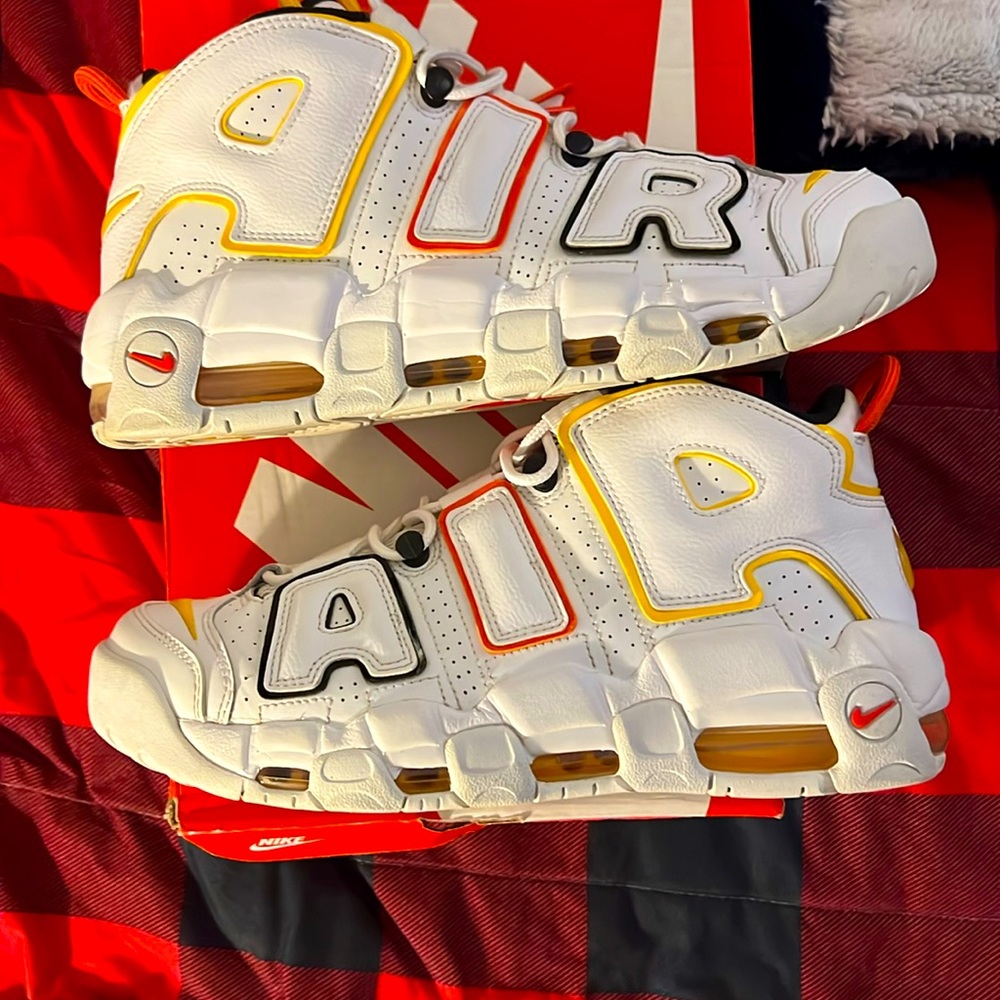 Nike More Uptempo Rayguns Sz 9.5